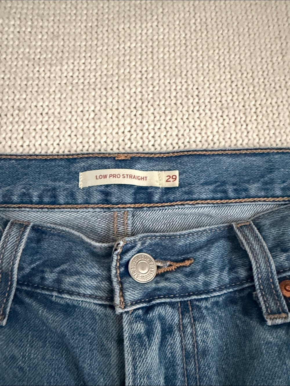 Levi’s Low Pro Straight Jeans Size 29 - Picture 2 of 7